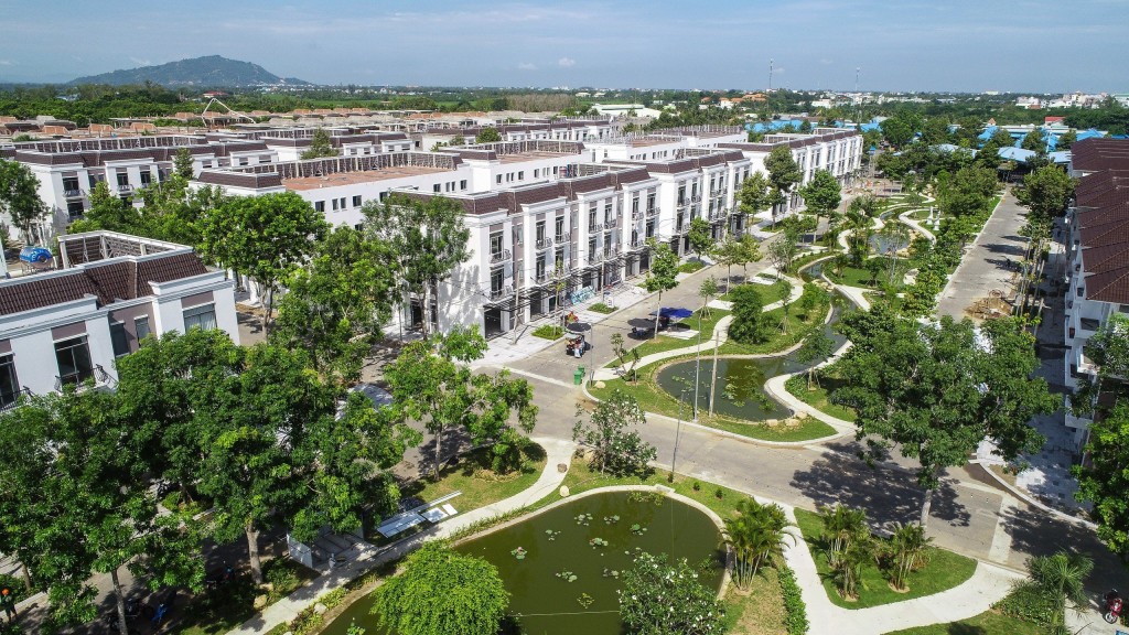 Thị trường bất động sản sẽ khởi sắc cuối năm?